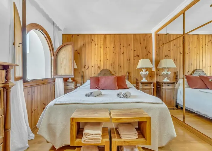 Casa Tematica Andaluza Con Vistas Al Valle - El Mirador De * Бенахавис